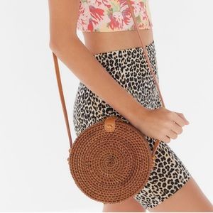 UO Circle Straw Crossbody Bag